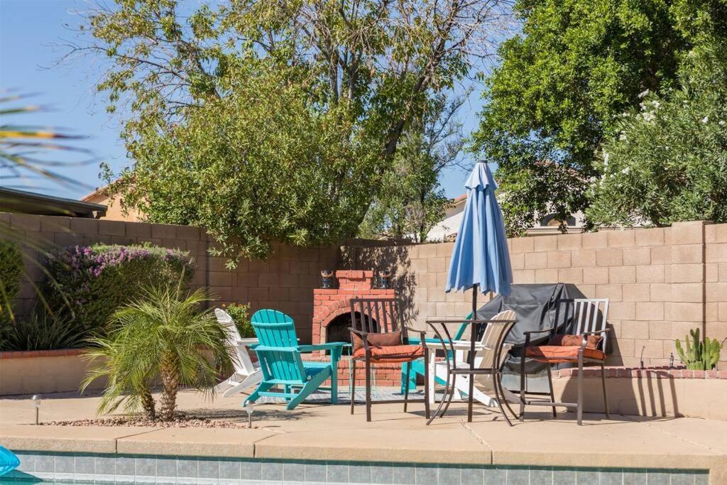 Private Paradise With Pool Heater, Spa, Billiards 에이번데일 외부 사진